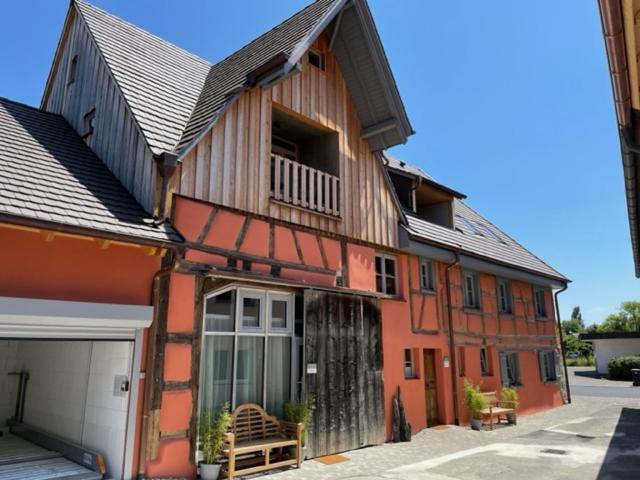 Bodenseehotel Krone & Gaestehaus Bodman-Ludwigshafen Exterior foto